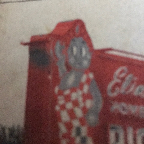 Meet your Posher, Henry - Picture 1 of 1